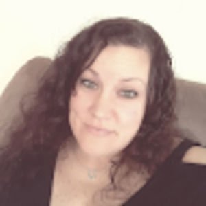 Meet your Posher, Jacqueline